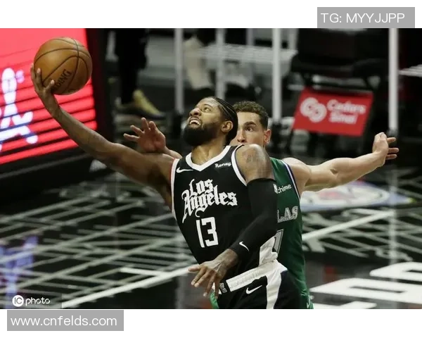 武汉篮球队与西安篮球队赛后复盘分析双方状态及表现亮点